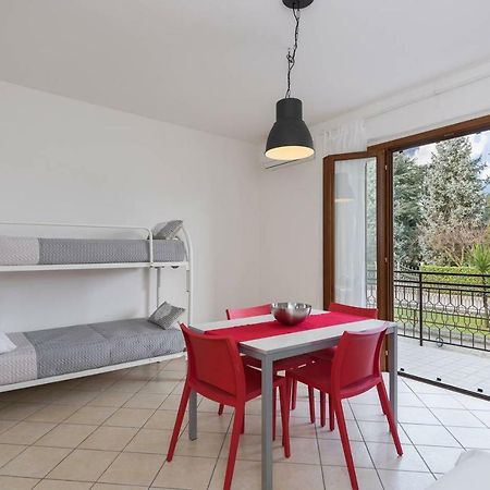 Apartamento San Benedetto Di Lugana 2 Peschiera del Garda Exterior foto
