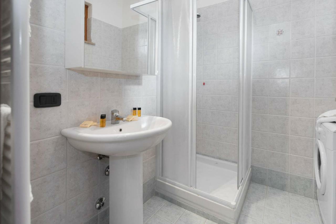 Apartamento San Benedetto Di Lugana 2 Peschiera del Garda Exterior foto