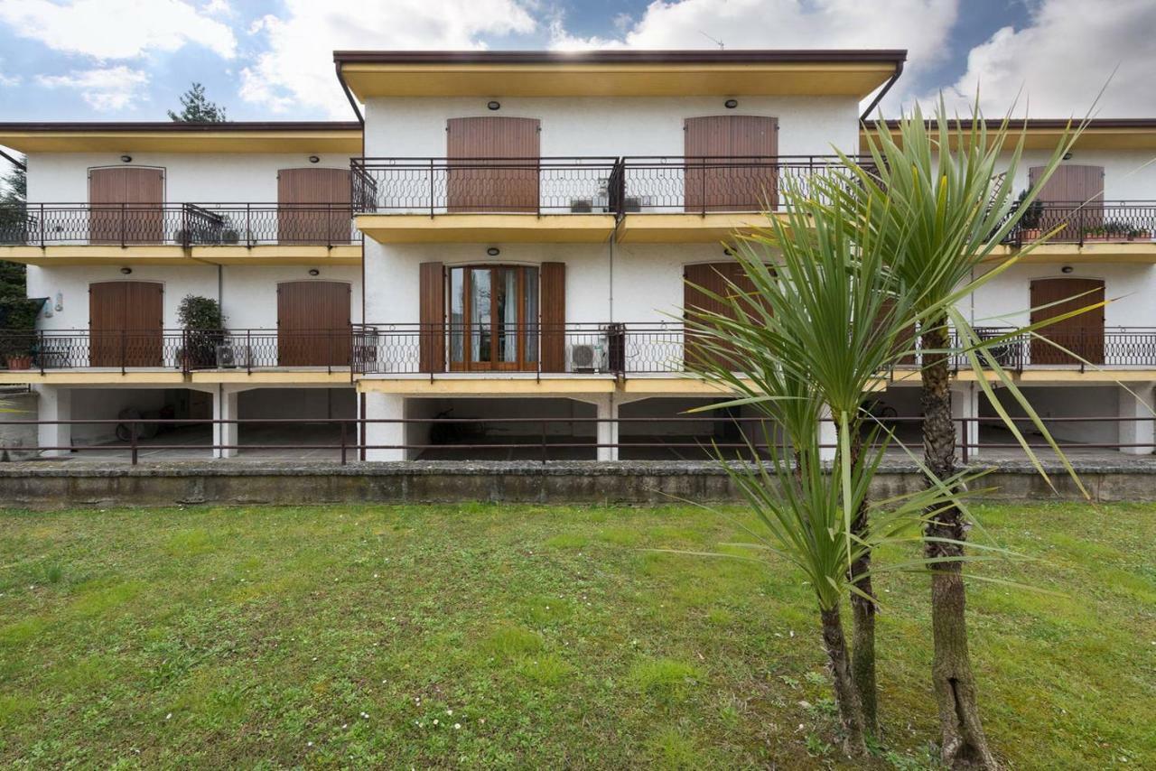 Apartamento San Benedetto Di Lugana 2 Peschiera del Garda Exterior foto